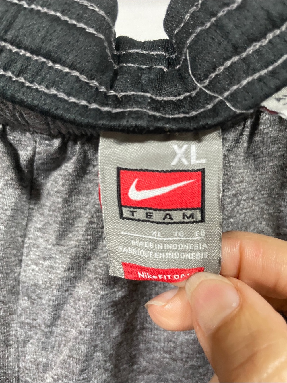Nike team Gray Athletic Shorts with Orange OS Oregon state Logo - Picture 2 of 4